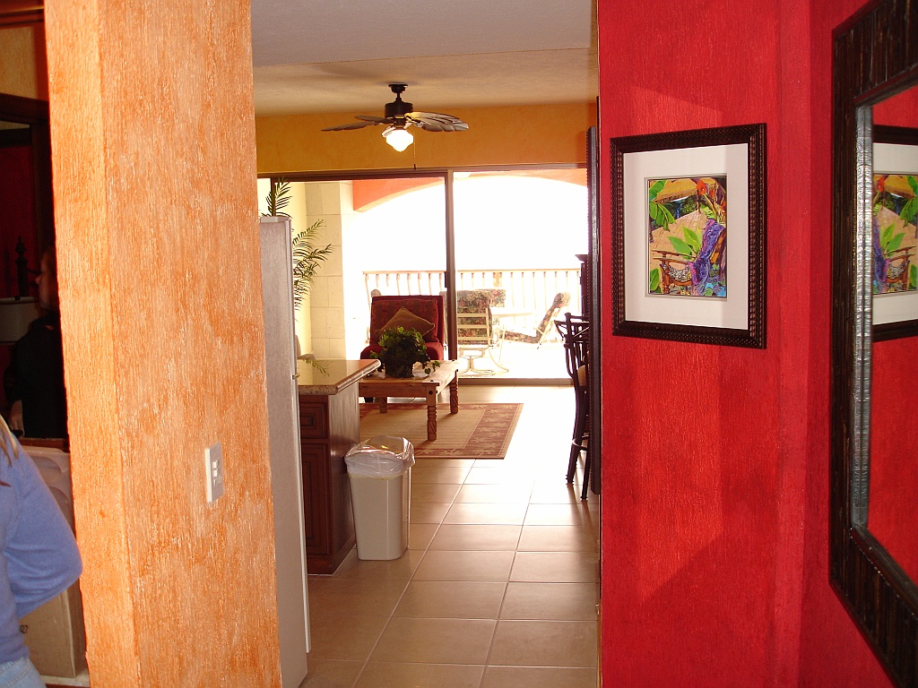 1BRM_1.JPG - Entrance