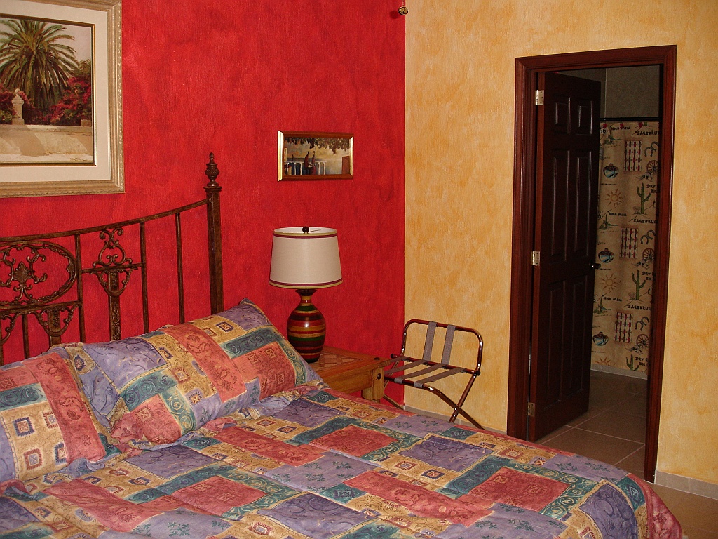 1BRM_12.JPG - Master bedroom