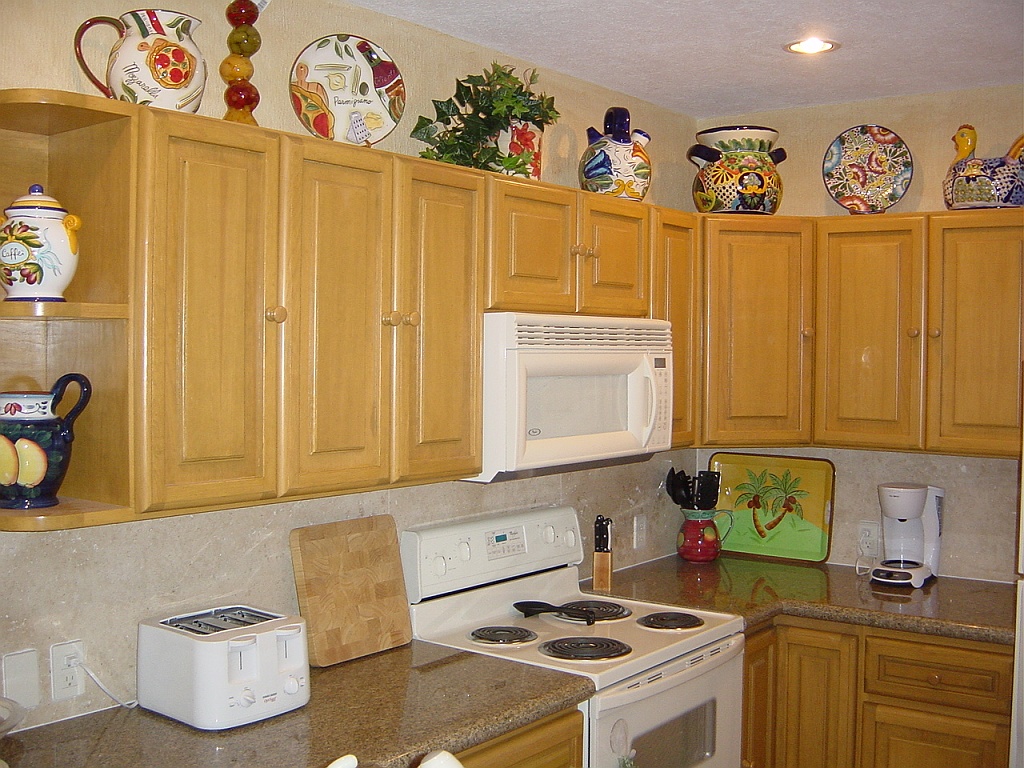 3BRM_14.JPG - Kitchen