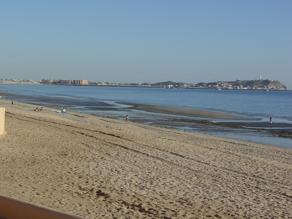 3BRM_41.JPG - Town view